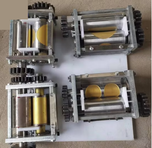 ხინკლის პილმენის ცომის ავტომატური დაჭრის და ფორმირების მანქანა / ხინკლის ცომის გასაბრტყელებელი დანადგარი / ავტომატური ცომის ფურცლის საჭრელი აპარატი